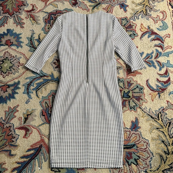 Jules and Leopold Sheath Dress - Picture 3 of 7